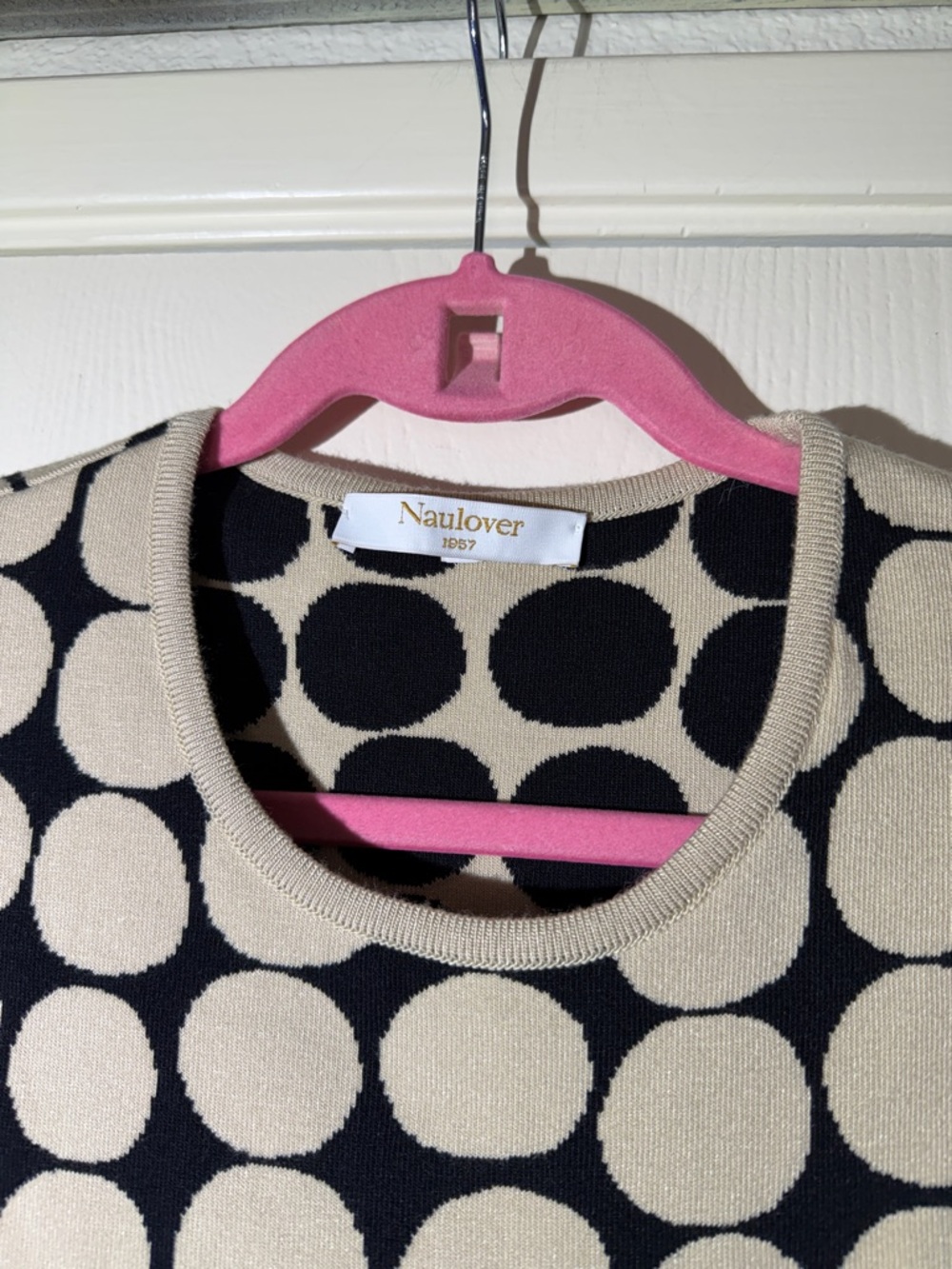 Naulover Cream & Black Polka Dot Short Sleeve Top with Red Trim Euro size 42/M - Picture 2 of 7
